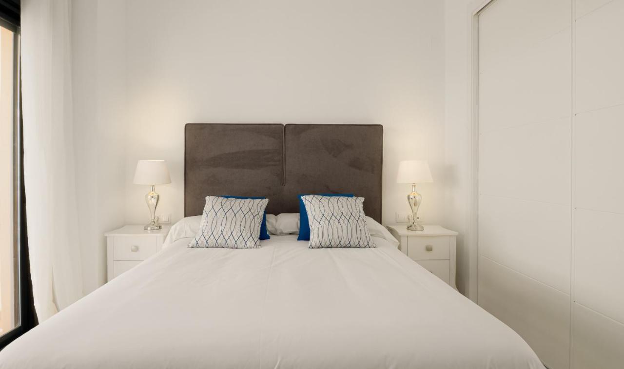 2306 - Brand New Apt, Walking Distance To Beach! Casares Zewnętrze zdjęcie